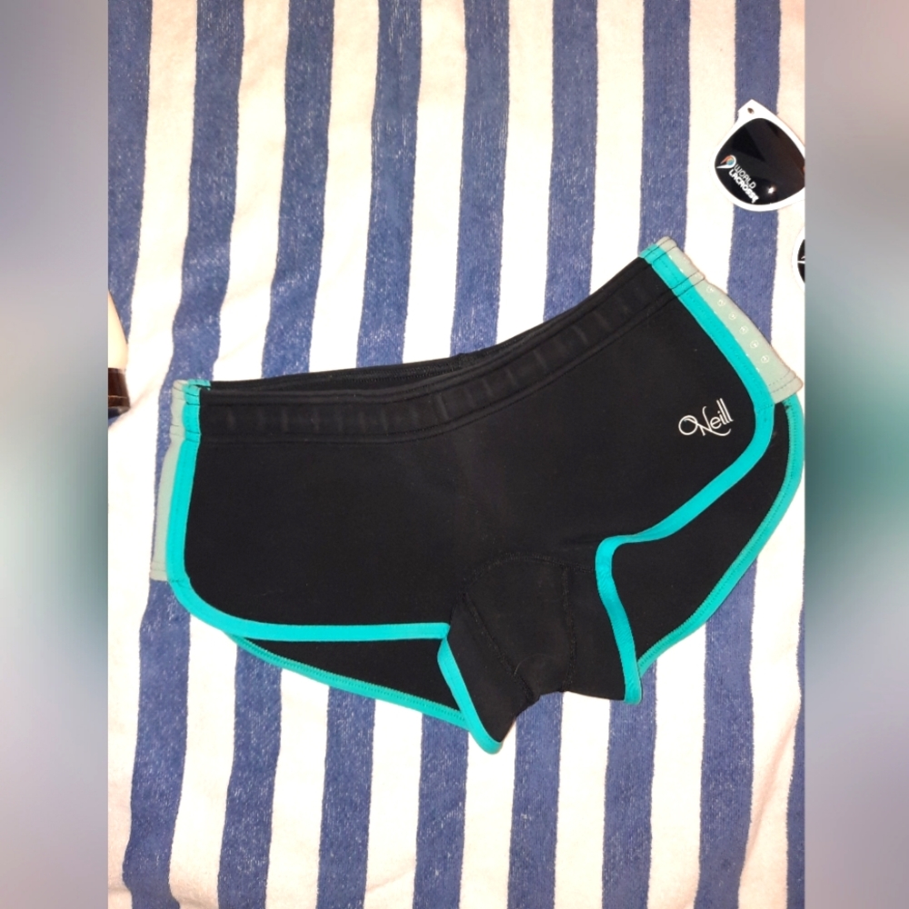 O'Neill neoprene shorts